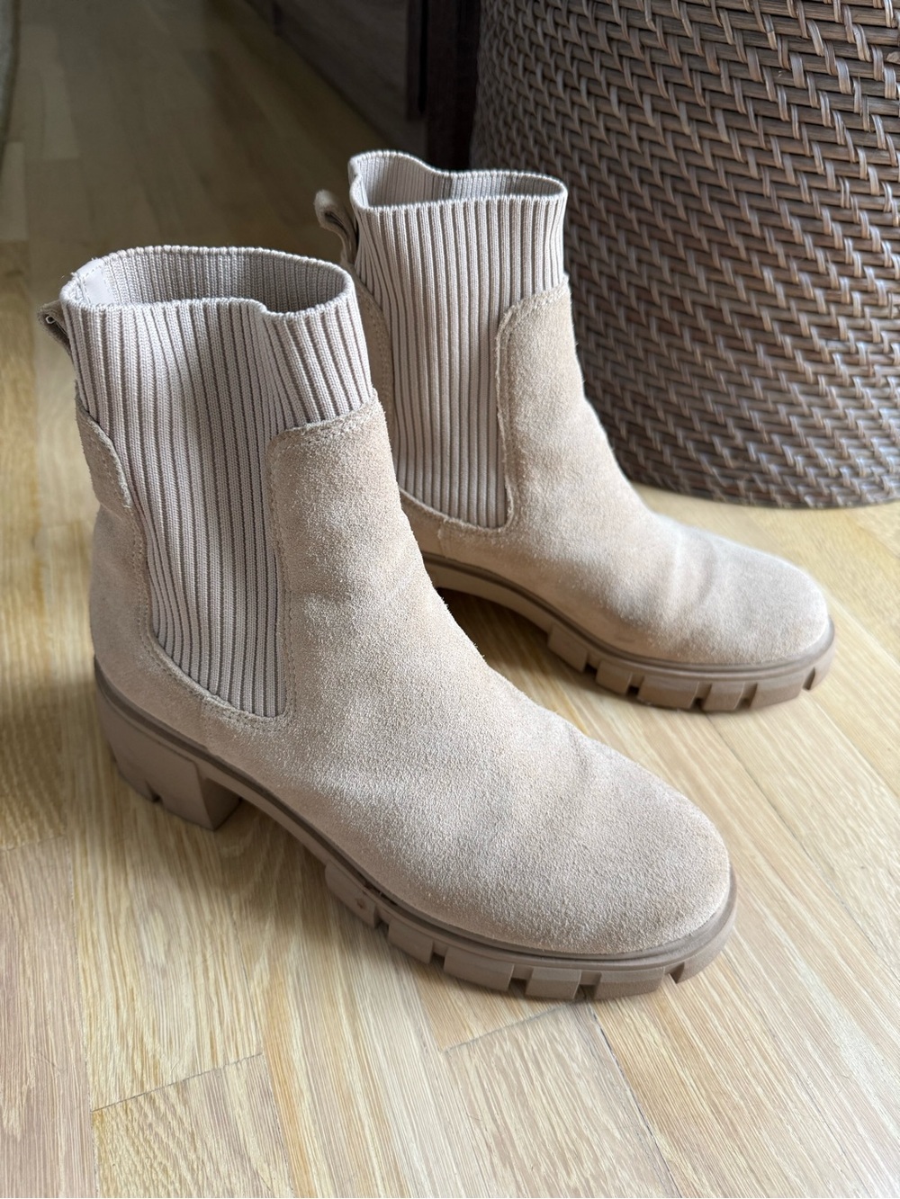 Steve Madden Women's Beige Suede Ankle Boots